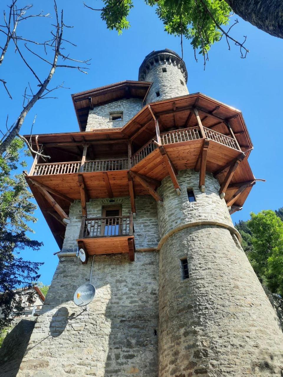 Il Castello Nel Bosco, Appartamento Torrente Champorcher Esterno foto